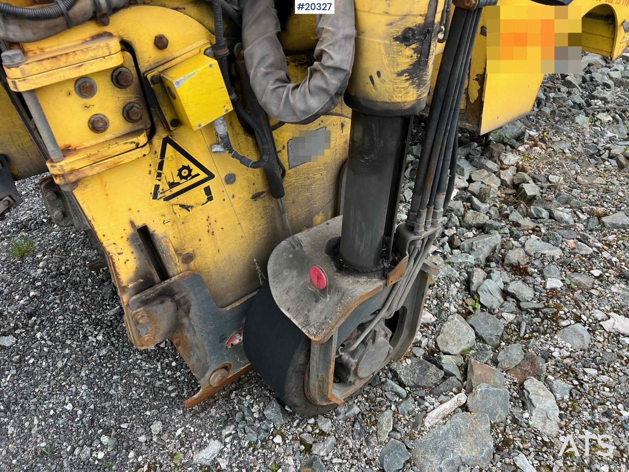 Construcción de carreteras Bomag BM600/15: foto 34