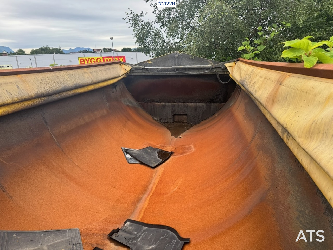 Steinsland Asfaltbalje - Carrocería intercambiable/ Contenedor, Distribuidor de asfalto: foto 4 Steinsland Asfaltbalje - Carrocería intercambiable/ Contenedor, Distribuidor de asfalto: foto 4