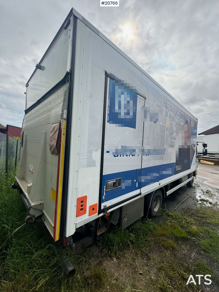 DAF LF 210 - Camión caja cerrada: foto 4 DAF LF 210 - Camión caja cerrada: foto 4