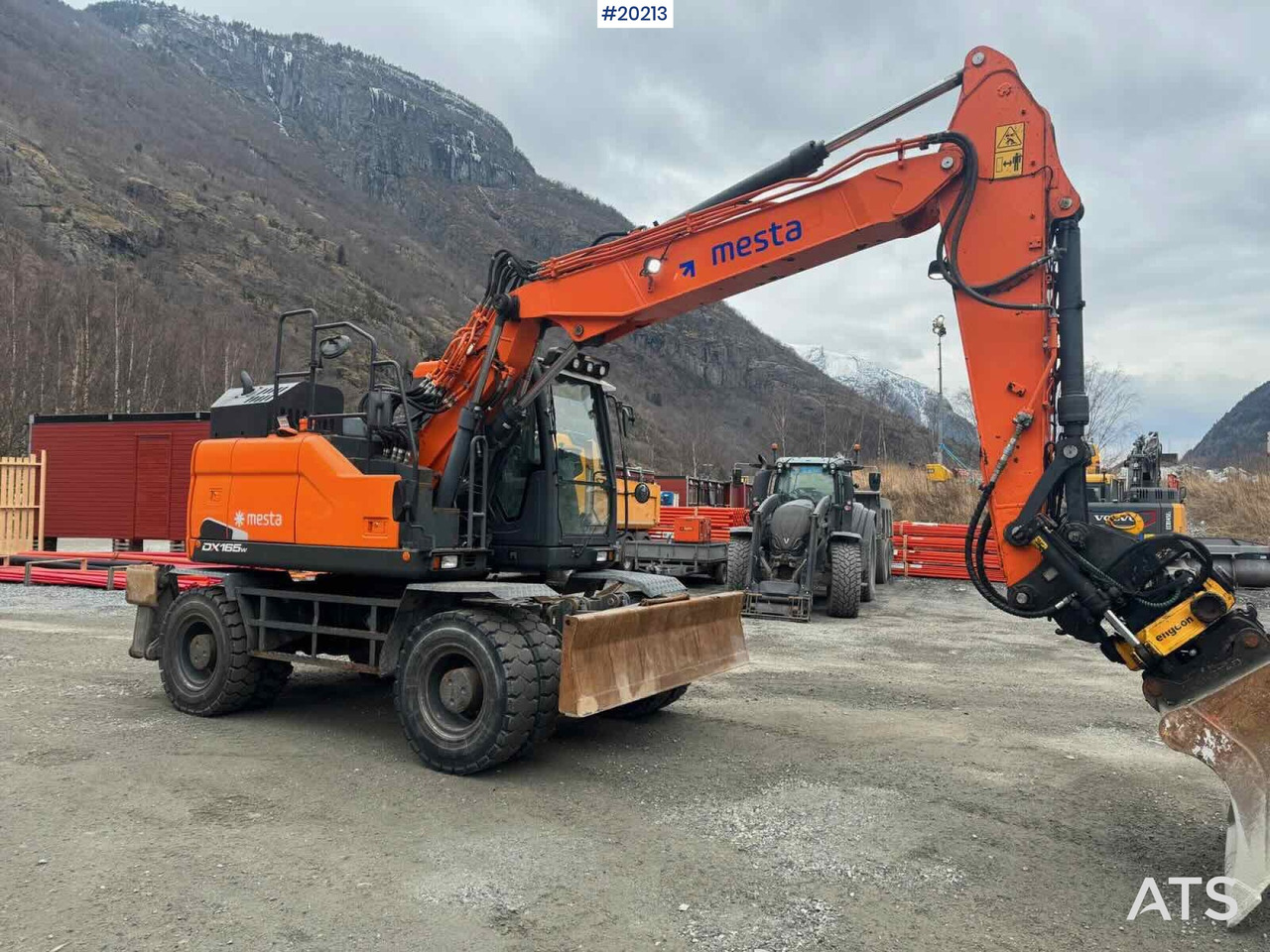 Doosan DX165W-5 - Cargadora de ruedas: foto 2 Doosan DX165W-5 - Cargadora de ruedas: foto 2