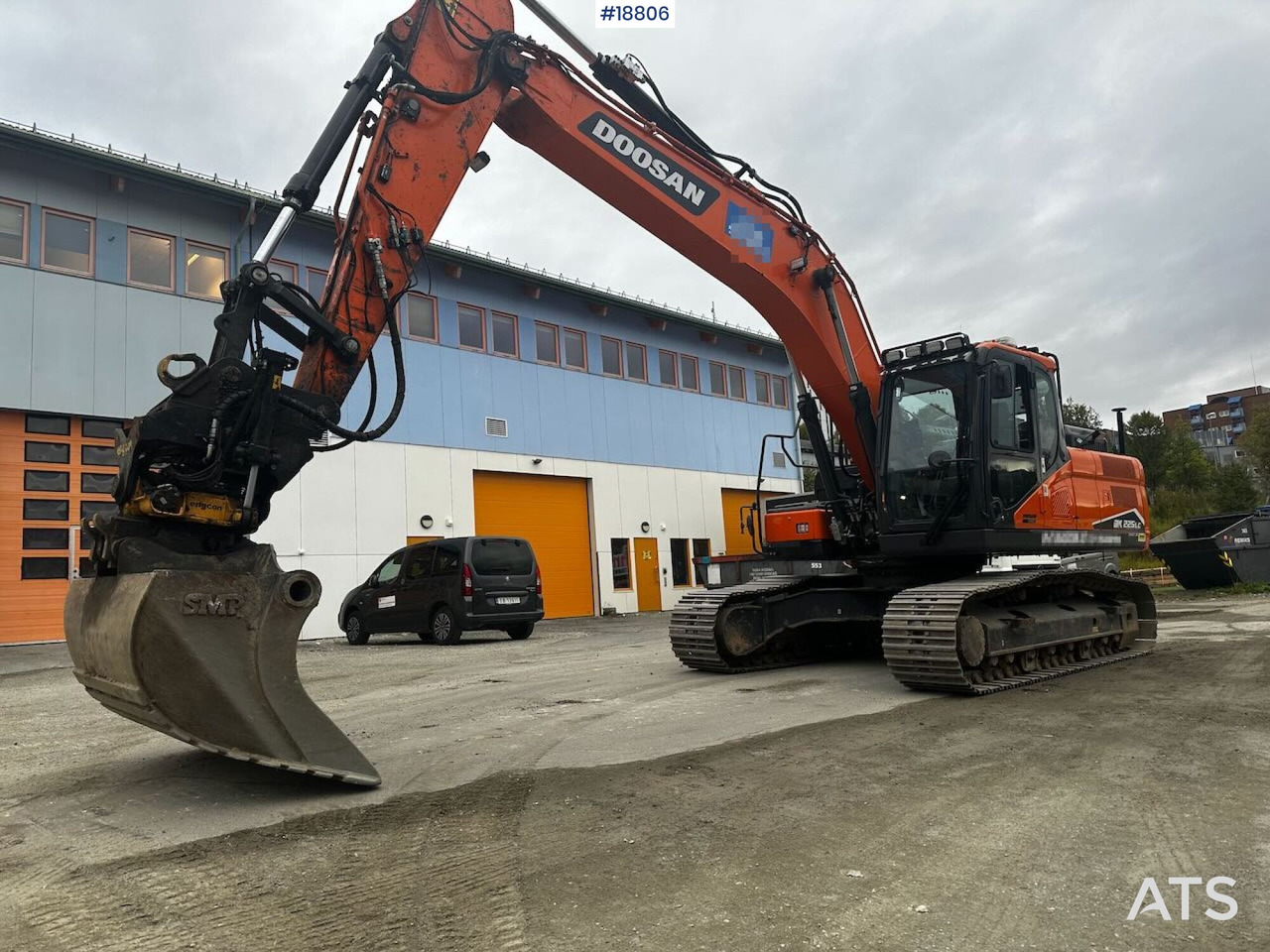 Doosan DX225LC - Excavadora: foto 1 Doosan DX225LC - Excavadora: foto 1