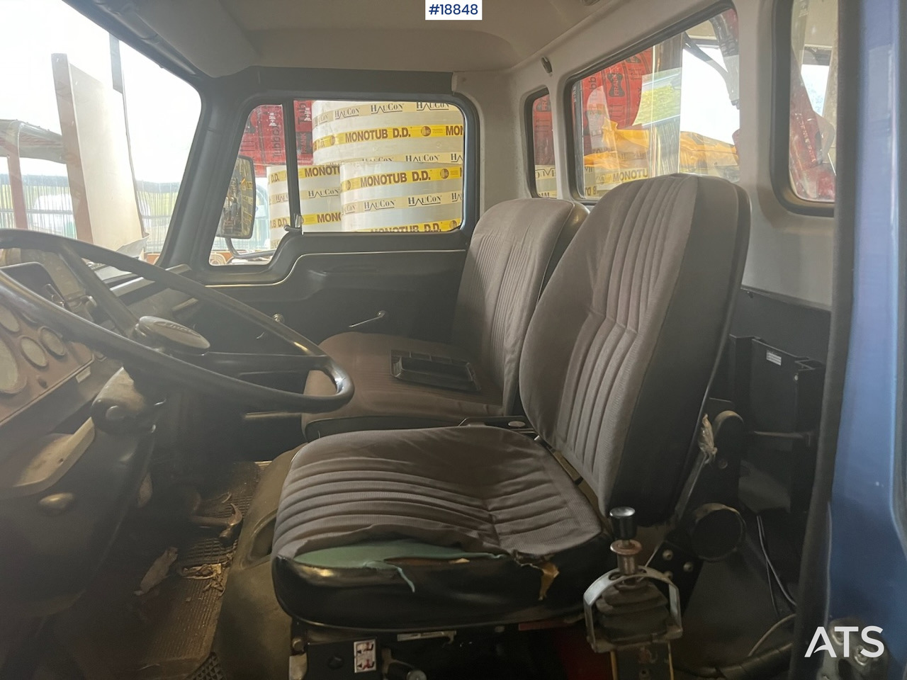 Leasing de Ford D-1314 Ford D-1314: foto 21