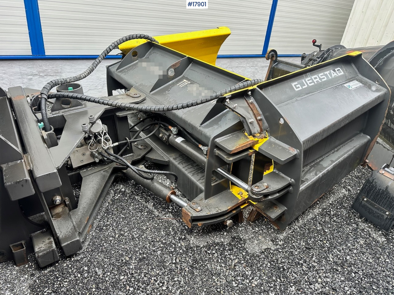 Gjerstad 2017 Gjerstad HSV Klappvingeskjær til Hjullaster/traktor - Cuchilla quitanieves para Maquinaria de construcción: foto 1 Gjerstad 2017 Gjerstad HSV Klappvingeskjær til Hjullaster/traktor - Cuchilla quitanieves para Maquinaria de construcción: foto 1