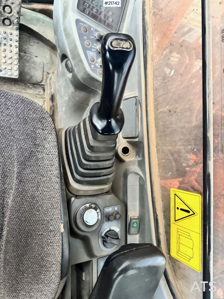 Excavadora de cadenas Hitachi EX165 beltegraver m/ 2 skuffer: foto 25 Excavadora de cadenas Hitachi EX165 beltegraver m/ 2 skuffer: foto 25