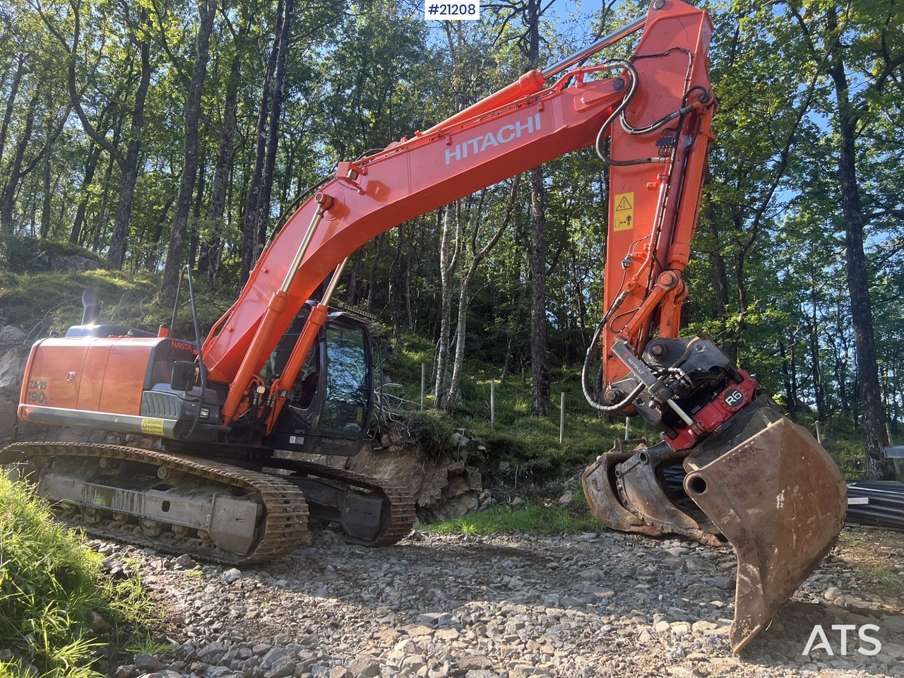 Hitachi zx190lc-5B - Excavadora de cadenas: foto 4 Hitachi zx190lc-5B - Excavadora de cadenas: foto 4