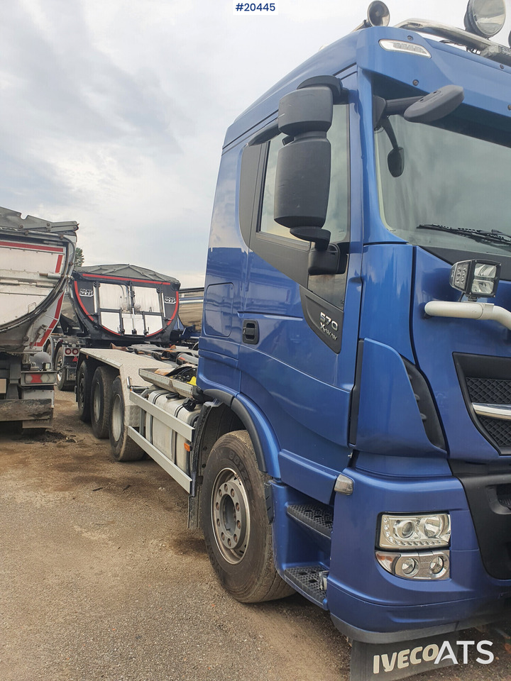 Iveco X-way Stralis 570 - Camión multibasculante: foto 4 Iveco X-way Stralis 570 - Camión multibasculante: foto 4