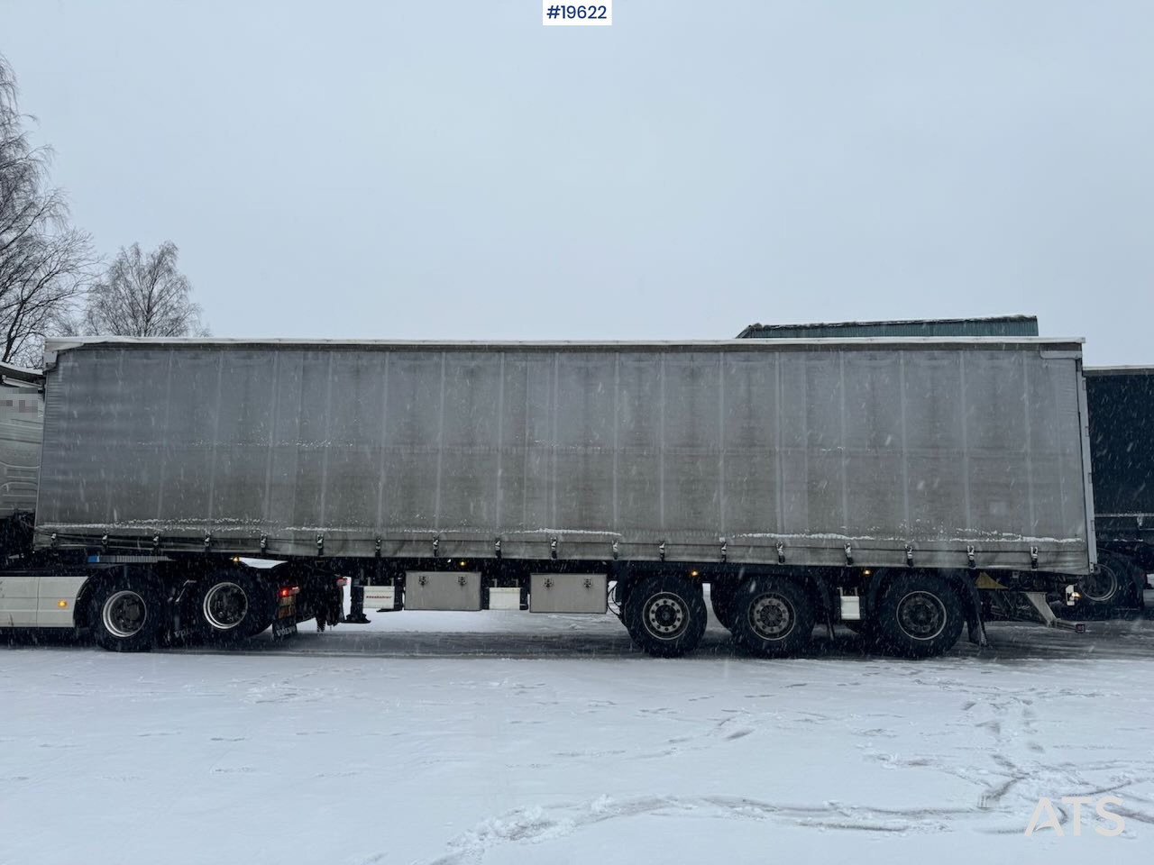 Kaessbohrer Gardinsemi - Semirremolque lona: foto 1 Kaessbohrer Gardinsemi - Semirremolque lona: foto 1