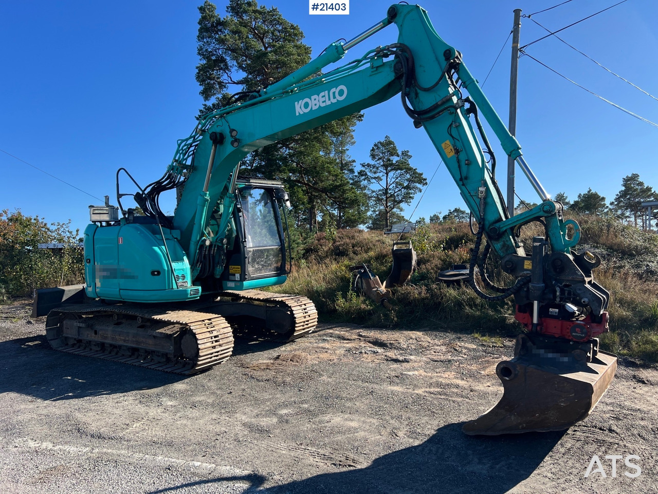 Excavadora de cadenas Kobelco Sk140SRLC-3: foto 8
