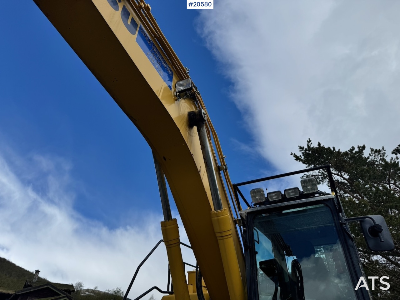 Excavadora Komatsu HB215LC-2: foto 26