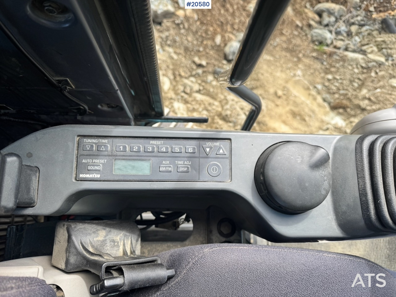Excavadora Komatsu HB215LC-2: foto 46
