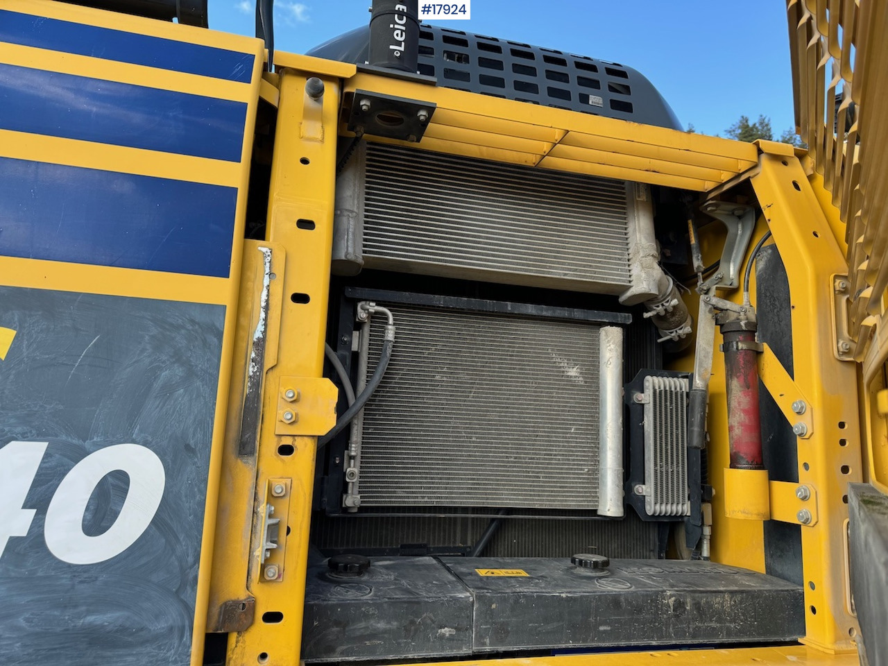 Leasing de Komatsu PC240LC-10 Komatsu PC240LC-10: foto 24