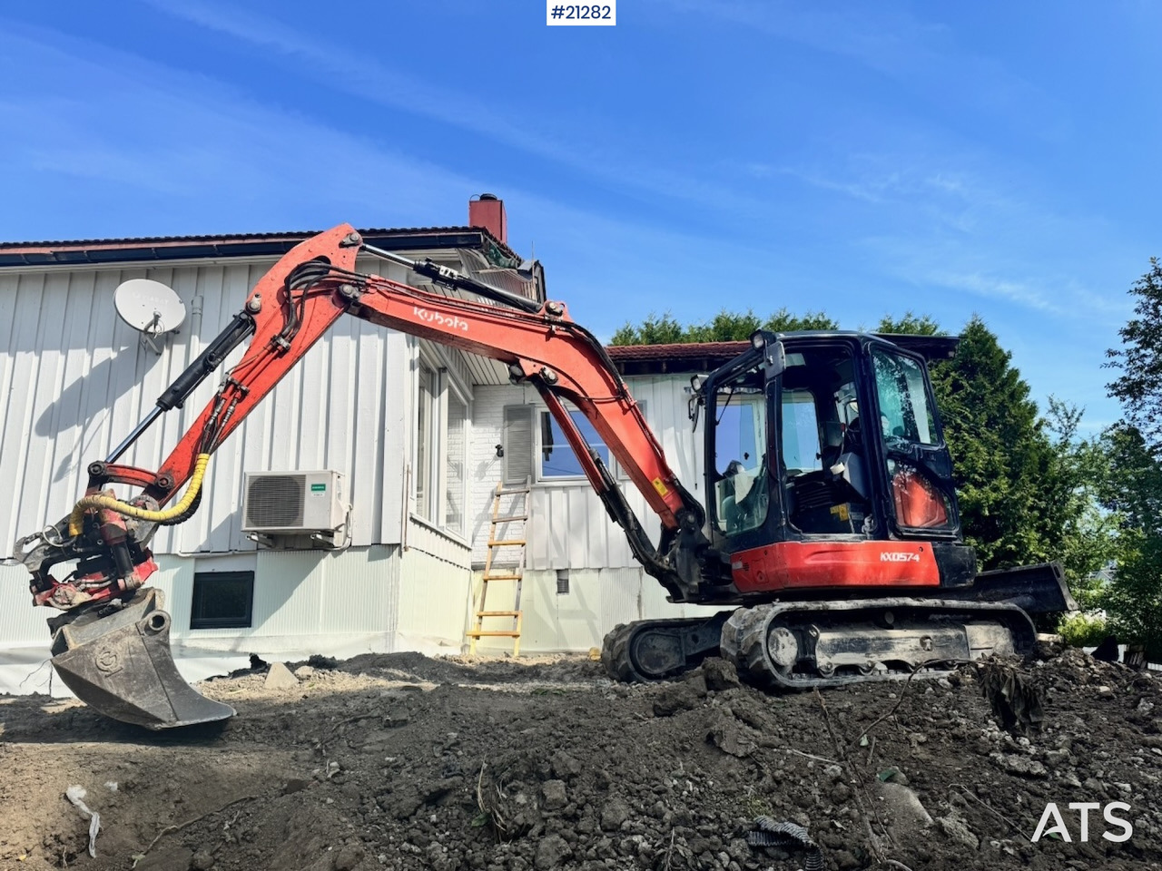 Kubota KX057-4 - Excavadora de cadenas: foto 1 Kubota KX057-4 - Excavadora de cadenas: foto 1