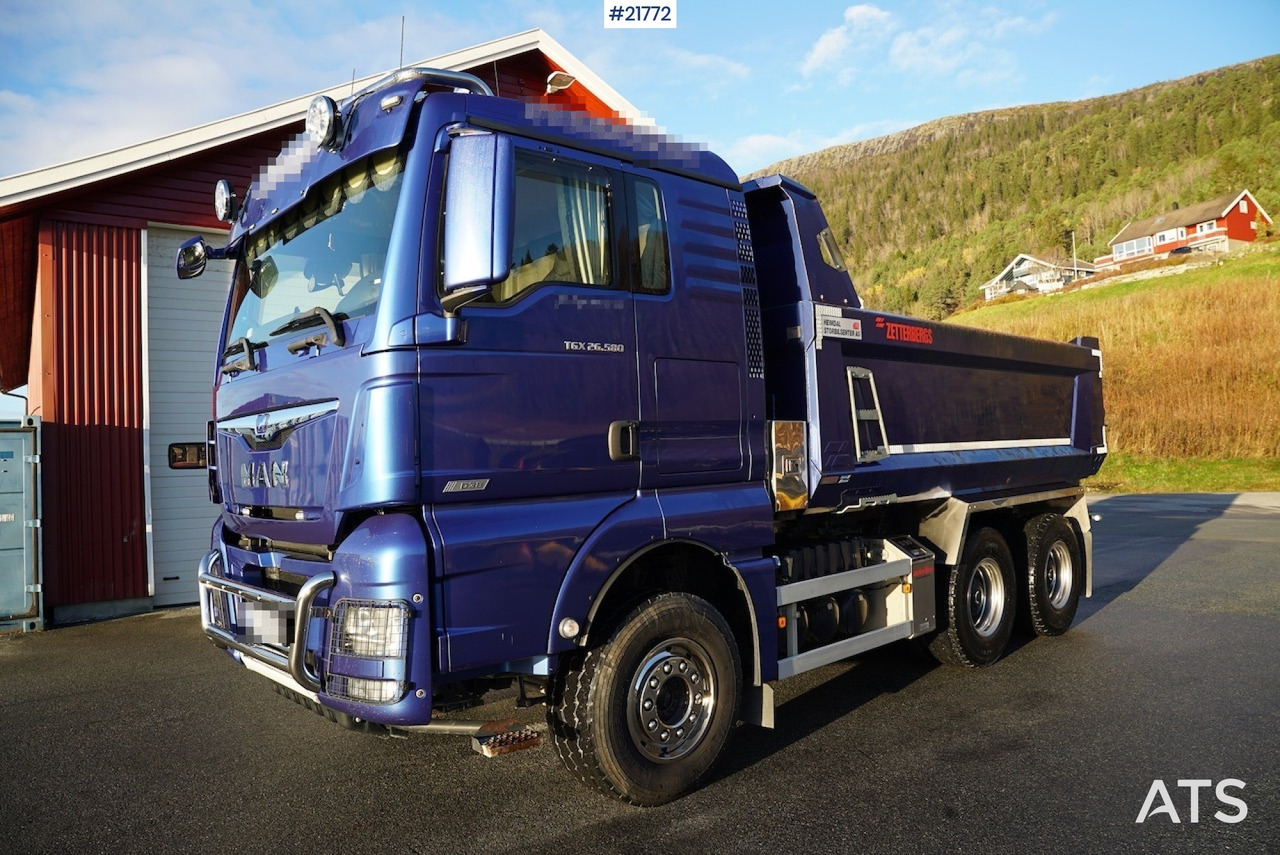 MAN 2018 Man TGX 26.580 6x4 tippbil med stålfjæring - Camión volquete: foto 1 MAN 2018 Man TGX 26.580 6x4 tippbil med stålfjæring - Camión volquete: foto 1