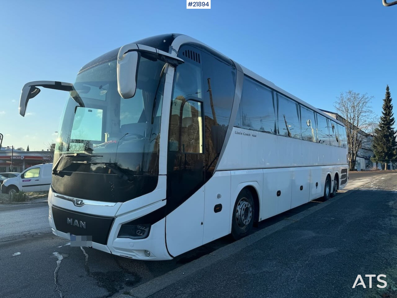 MAN Lion´s Coach 6x2 Turbuss. 63 seter. SE VIDEO - Autocar: foto 1 MAN Lion´s Coach 6x2 Turbuss. 63 seter. SE VIDEO - Autocar: foto 1