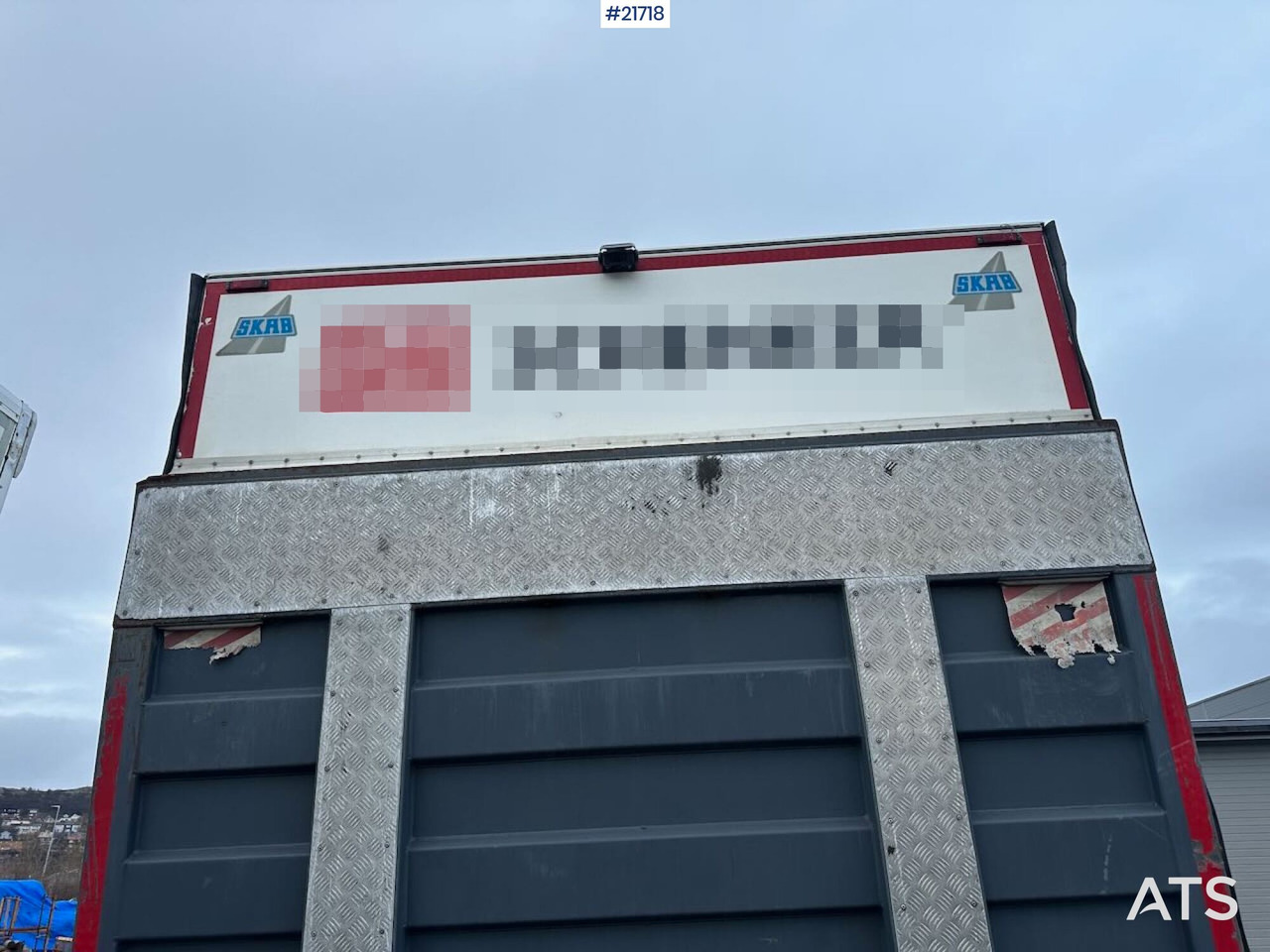 Mercedes Actros 1835 skapbil m/ Full sideåpning, aggregat, lift og 2 sett dekk - Camión caja cerrada: foto 5 Mercedes Actros 1835 skapbil m/ Full sideåpning, aggregat, lift og 2 sett dekk - Camión caja cerrada: foto 5