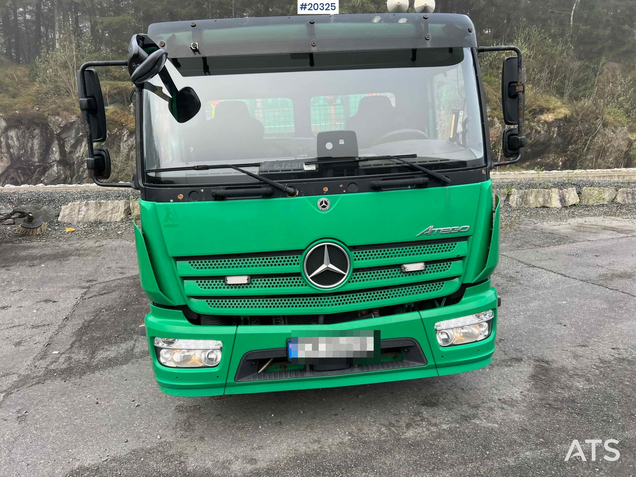 Mercedes Atego 1524 - Camión portacontenedor de cadenas: foto 5 Mercedes Atego 1524 - Camión portacontenedor de cadenas: foto 5