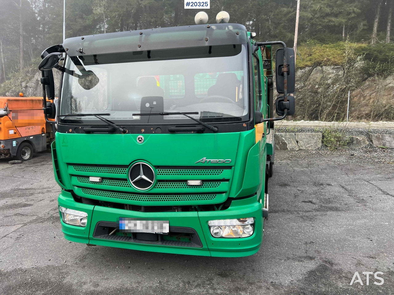 Mercedes Atego 1524 - Camión portacontenedor de cadenas: foto 3 Mercedes Atego 1524 - Camión portacontenedor de cadenas: foto 3