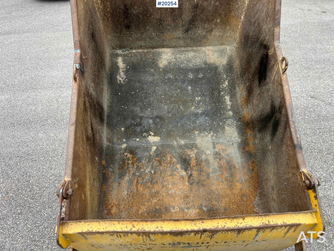 Dúmper Messersi THC R16D12: foto 26 Dúmper Messersi THC R16D12: foto 26