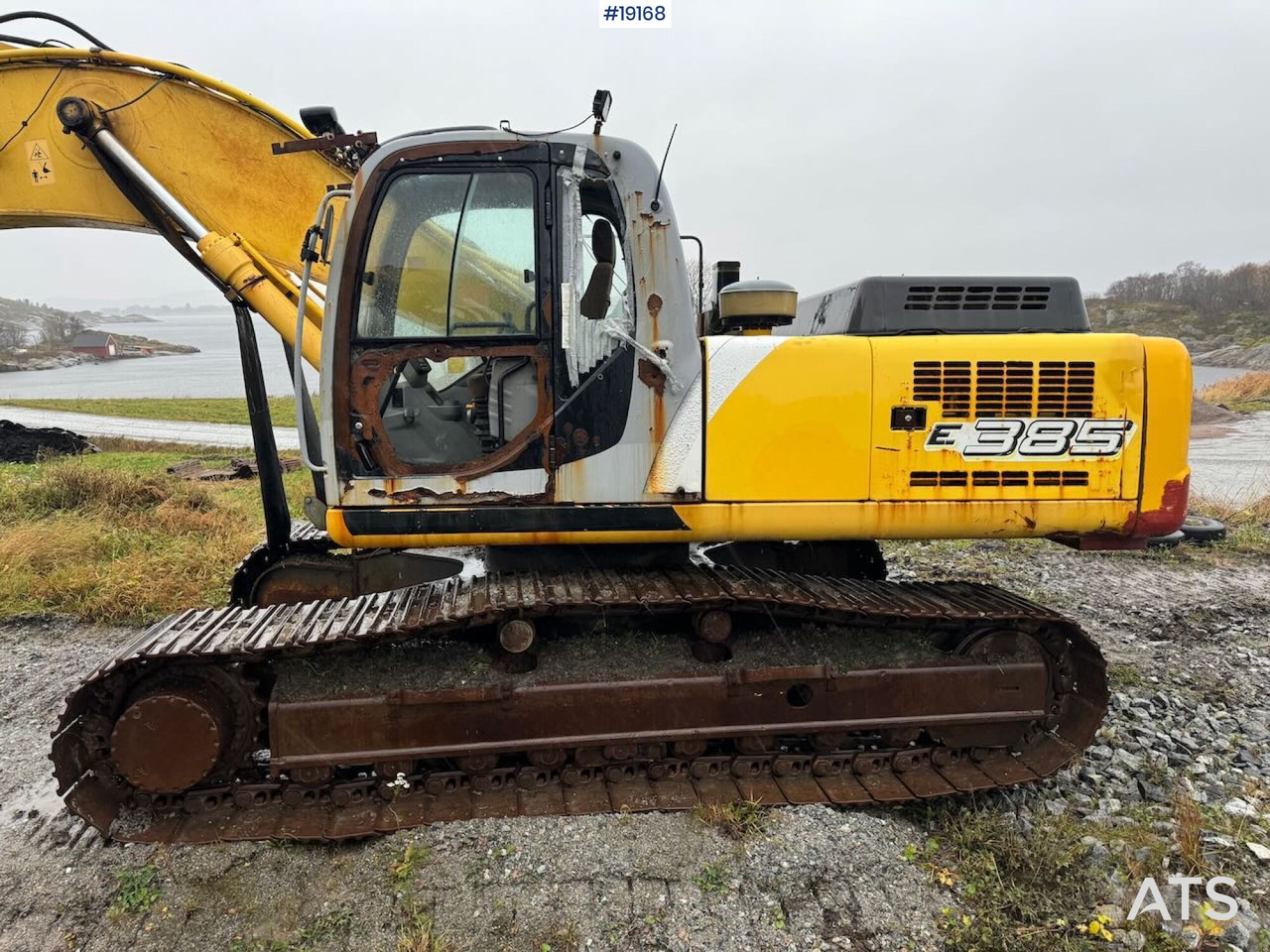 Excavadora New Holland E385: foto 7