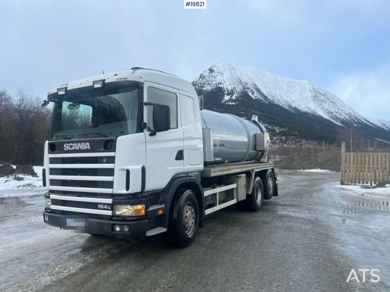 Scania R164 - Camión cisterna: foto 1 Scania R164 - Camión cisterna: foto 1