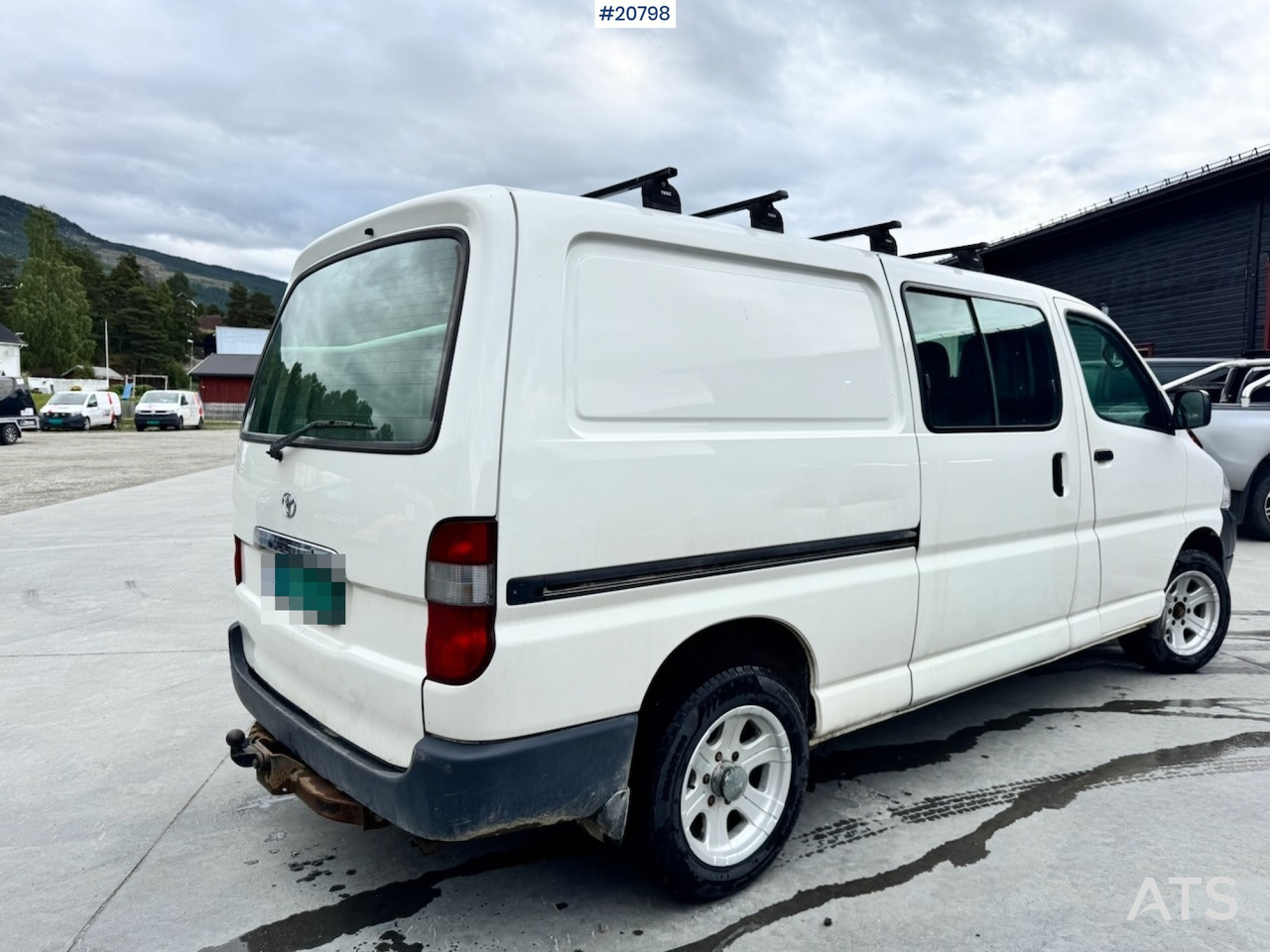 Toyota Hiace - Furgón: foto 5 Toyota Hiace - Furgón: foto 5