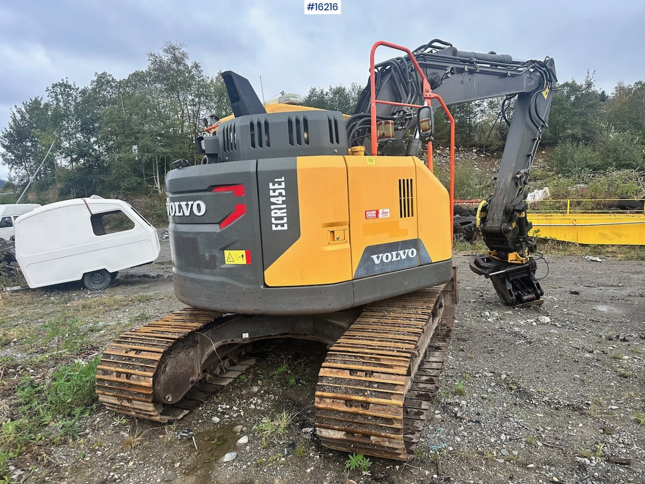 Excavadora Volvo ECR145: foto 6