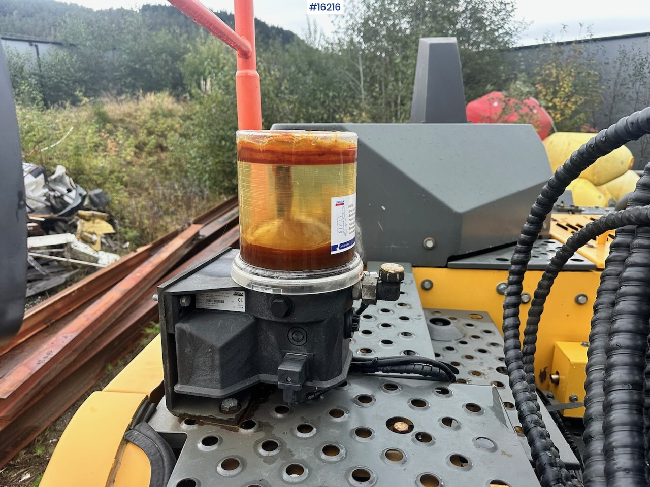 Excavadora Volvo ECR145: foto 28