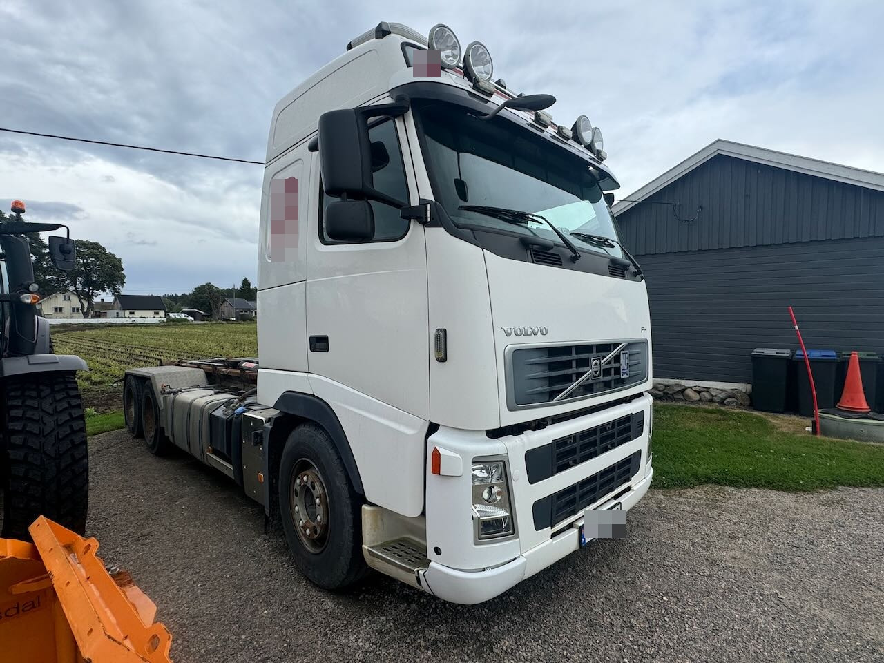 Volvo FH 480 - Camión multibasculante: foto 1 Volvo FH 480 - Camión multibasculante: foto 1