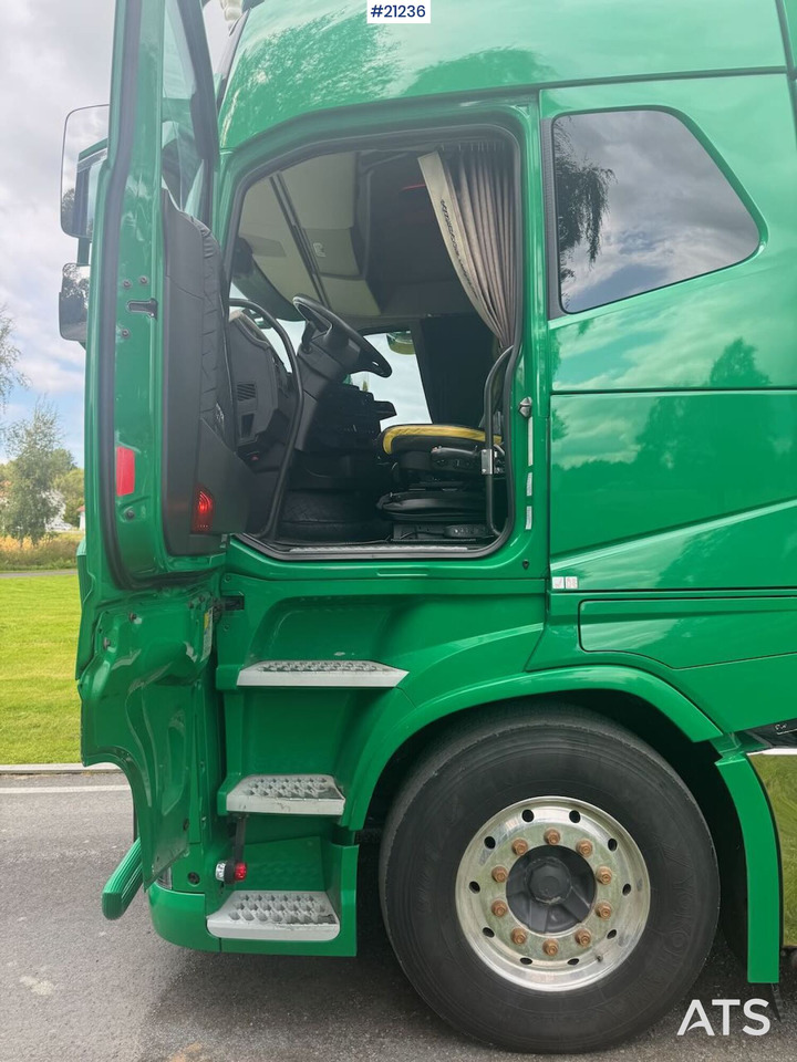 Camión multibasculante Volvo FH16: foto 26