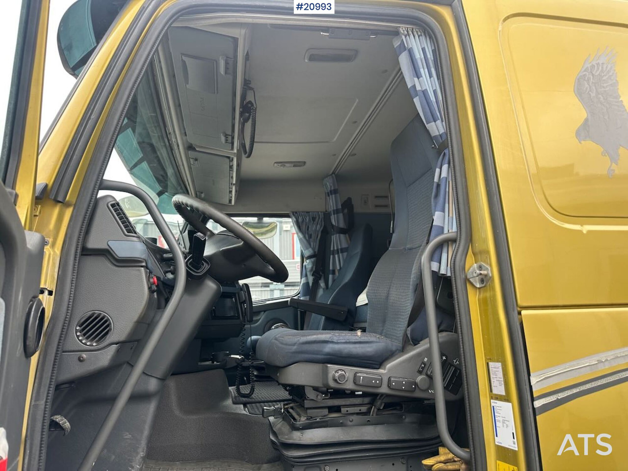 Camión volquete Volvo FH480: foto 15