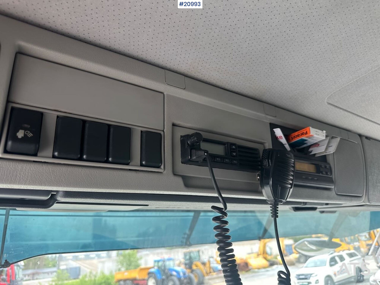 Camión volquete Volvo FH480: foto 25