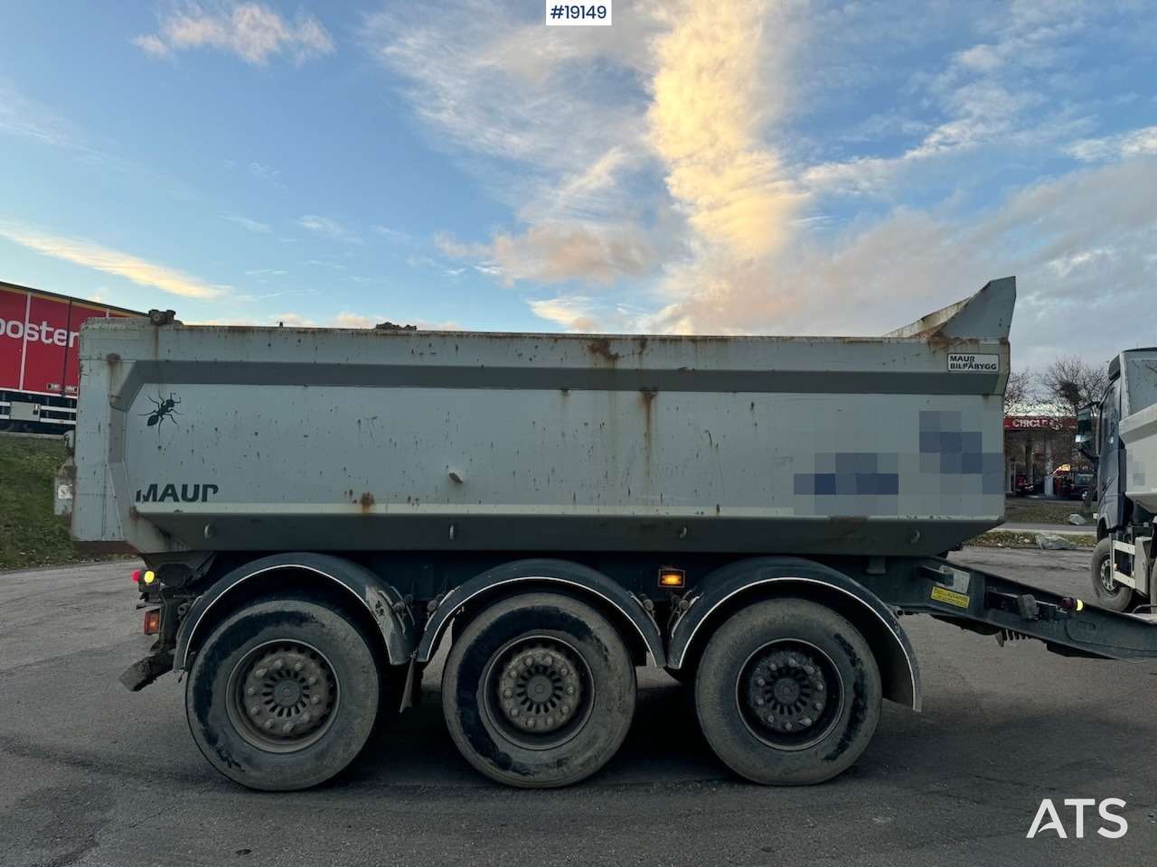 Camión volquete Volvo FH540: foto 23