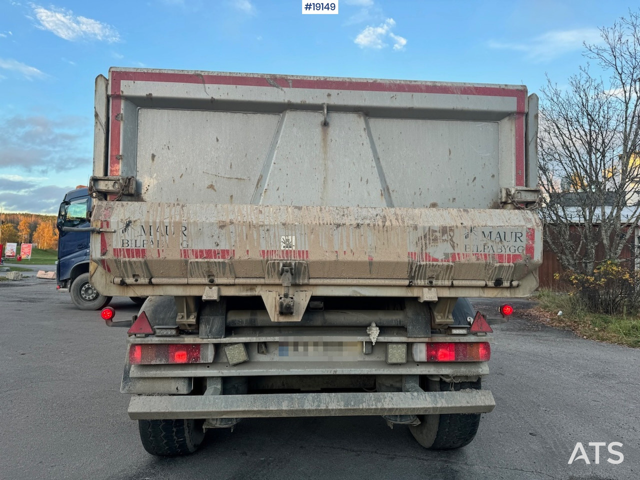 Camión volquete Volvo FH540: foto 25