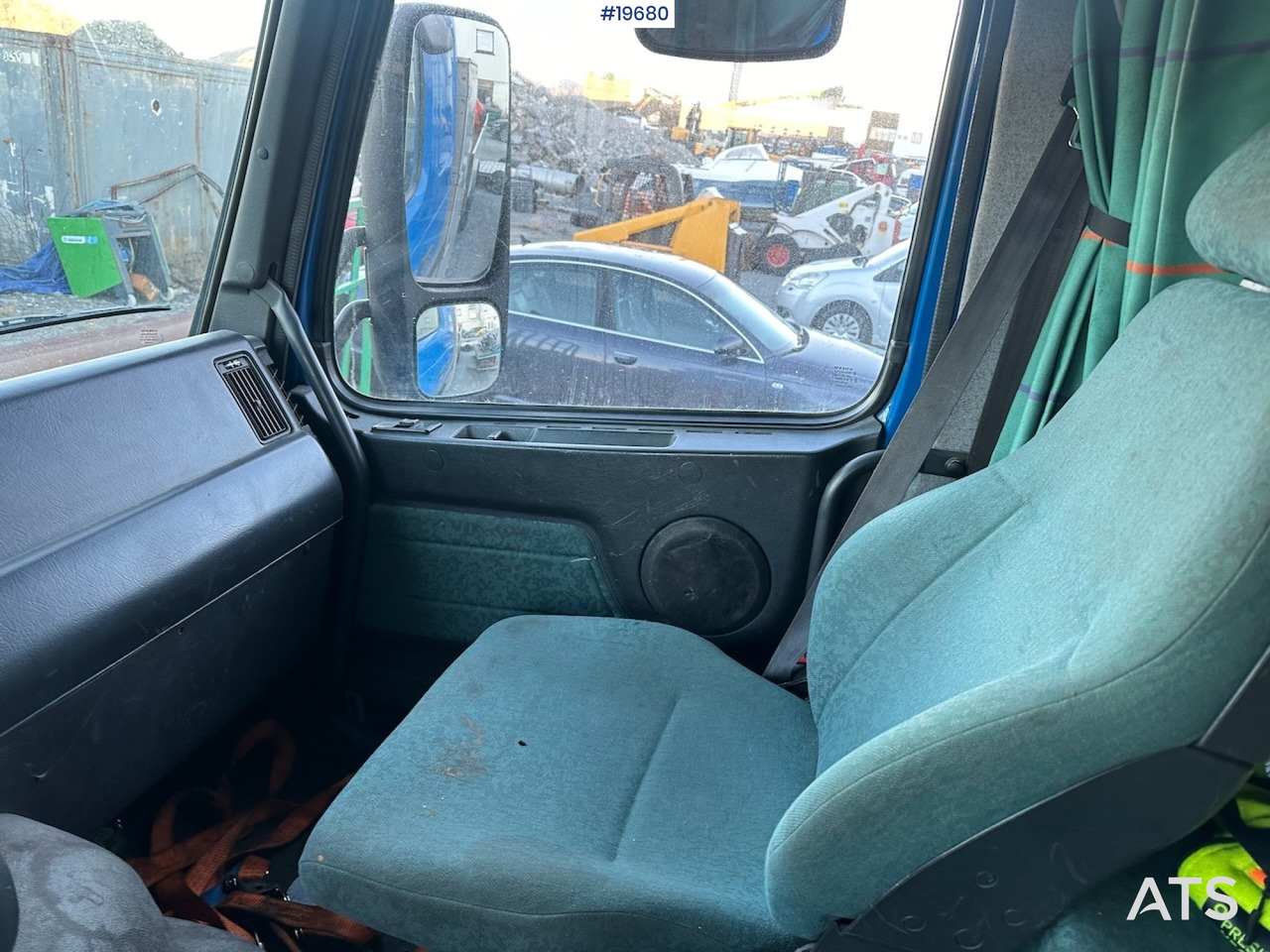 Camión caja abierta Volvo FM7: foto 31