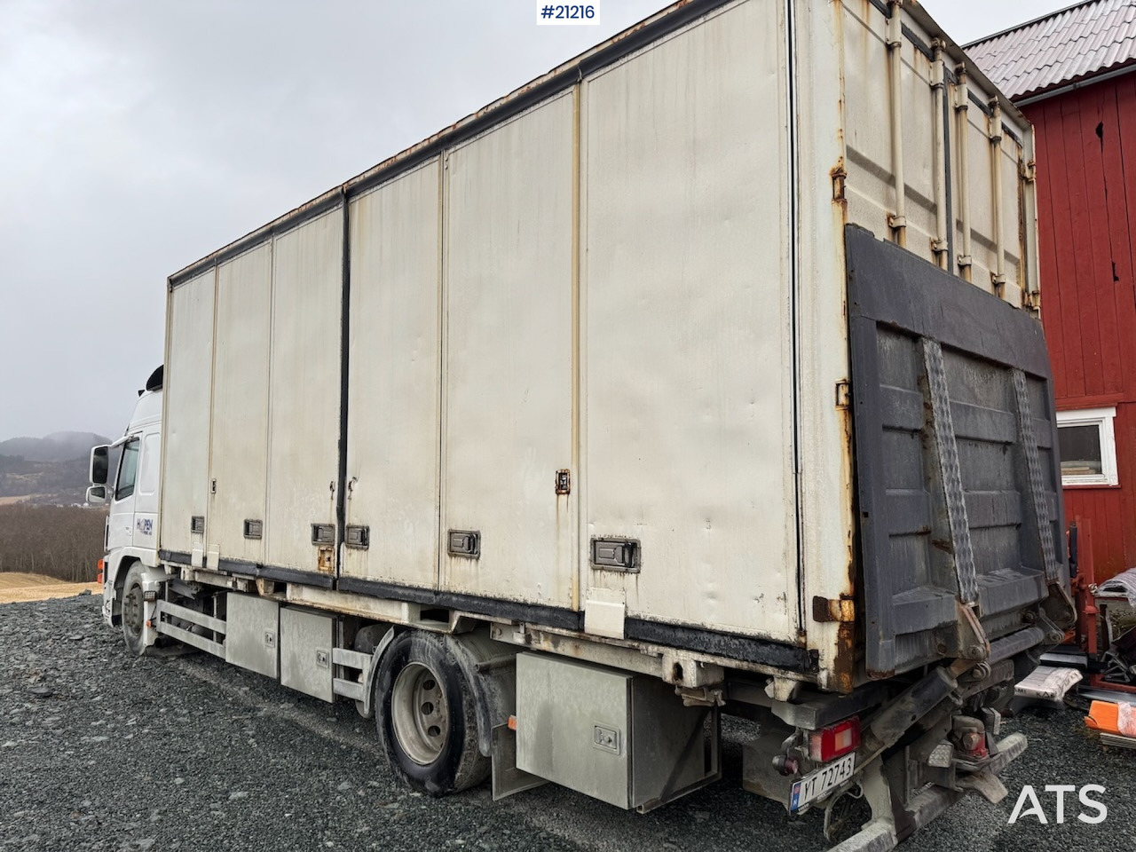 Volvo FM9 - Camión caja cerrada: foto 3 Volvo FM9 - Camión caja cerrada: foto 3