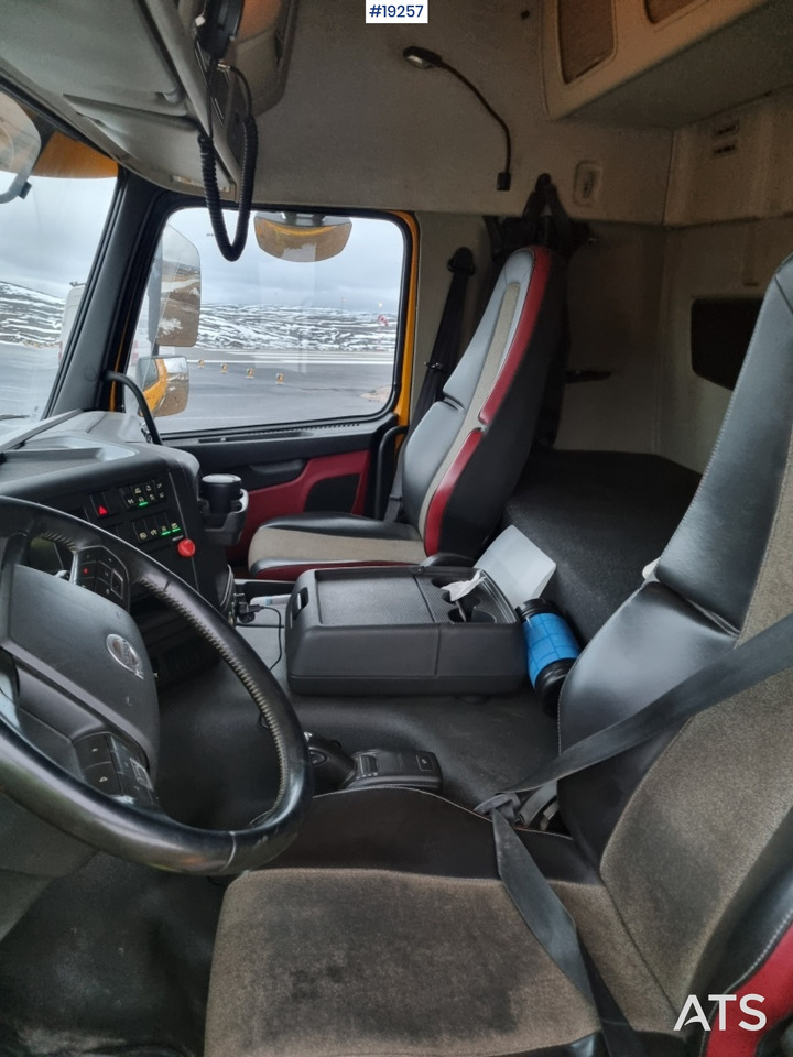 Camión volquete Volvo FMX 540: foto 38