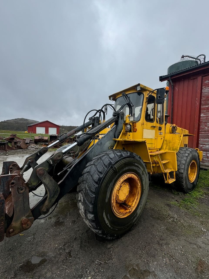 Volvo L90 - Cargadora de ruedas: foto 2 Volvo L90 - Cargadora de ruedas: foto 2