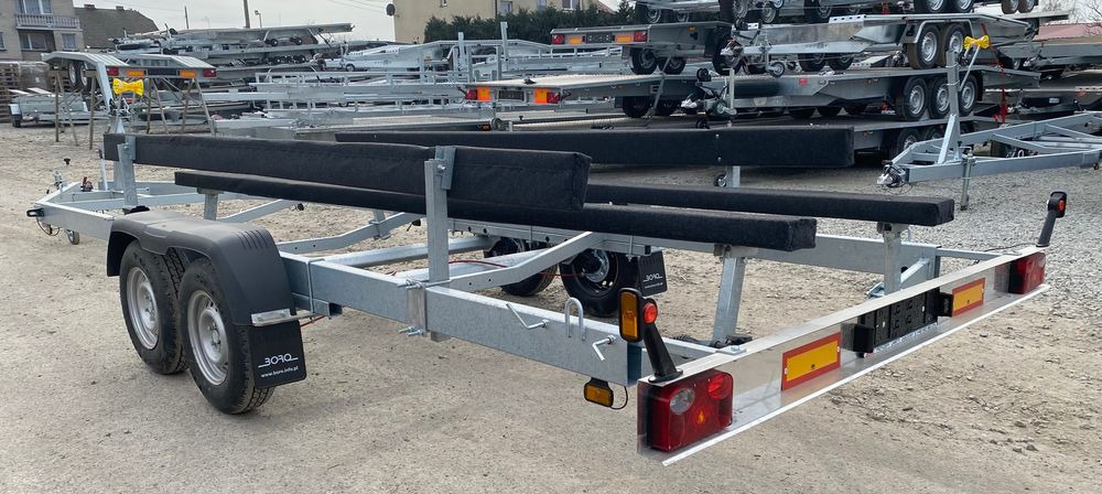 Boro PRZYCZEPA PODŁODZIOWA STYL AMERYKAŃSKI 7,80M - Remolque para barco: foto 4 Boro PRZYCZEPA PODŁODZIOWA STYL AMERYKAŃSKI 7,80M - Remolque para barco: foto 4