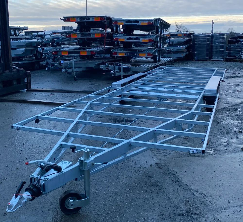 Boro - Semirremolque portacontenedore/ Intercambiable: foto 2 Boro - Semirremolque portacontenedore/ Intercambiable: foto 2