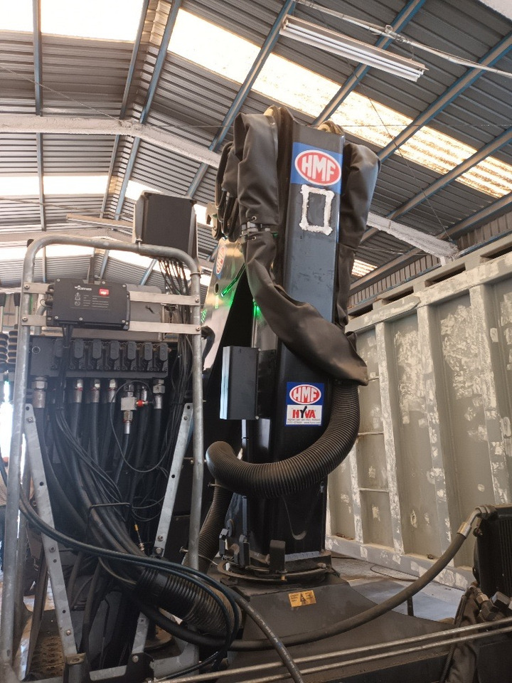 HMF 1643 - Grúa para camión: foto 1 HMF 1643 - Grúa para camión: foto 1