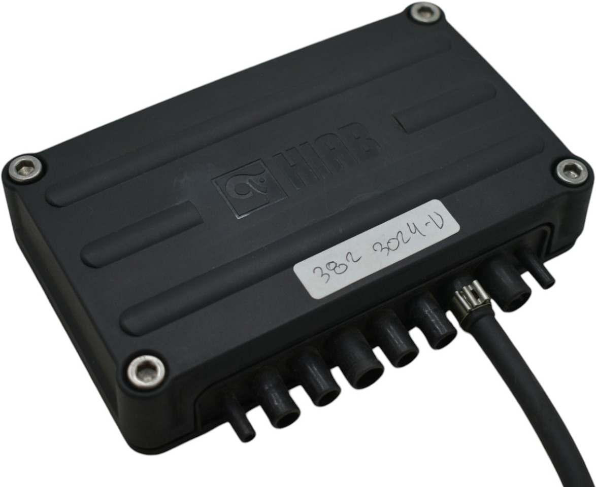 TWI Electronic Box 3823024-U - Piezas de recambio para Grúa para camión: foto 5 TWI Electronic Box 3823024-U - Piezas de recambio para Grúa para camión: foto 5