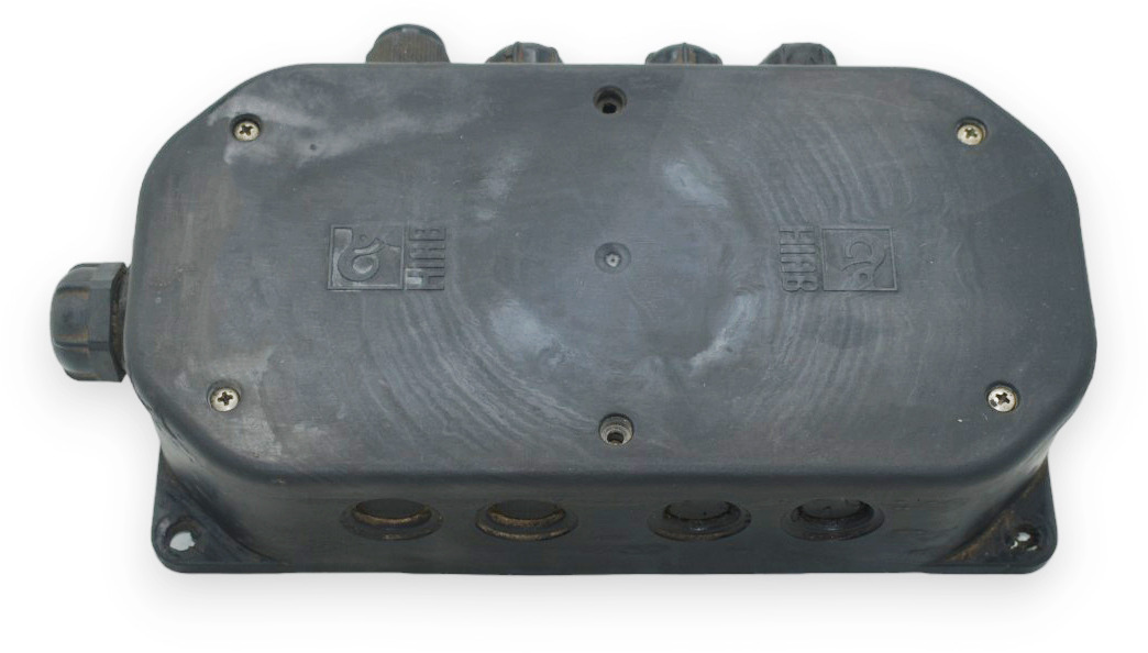 Used column connection electronic box 3600688-U - Piezas de recambio para Grúa para camión: foto 3 Used column connection electronic box 3600688-U - Piezas de recambio para Grúa para camión: foto 3