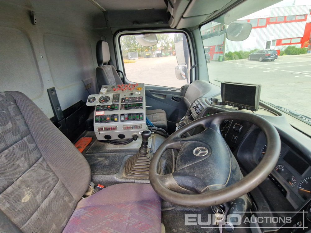 Barredora vial 2002 Mercedes Axor 1829: foto 28