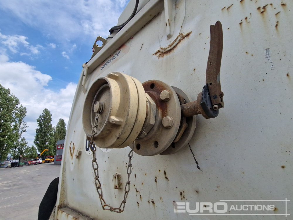 Barredora vial 2002 Mercedes Axor 1829: foto 14