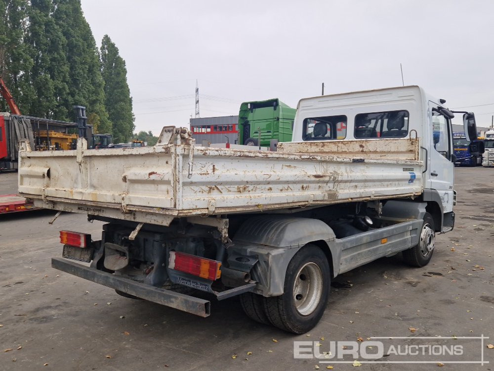 2005 Mercedes 818 - Camión volquete: foto 5 2005 Mercedes 818 - Camión volquete: foto 5