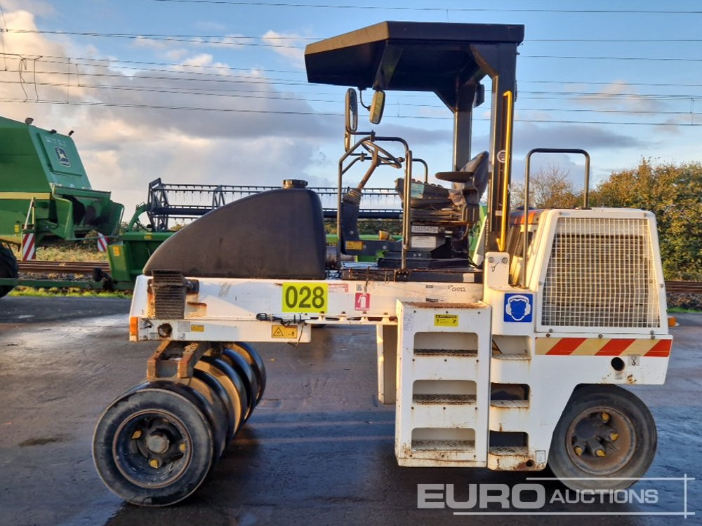 2010 Dynapac CP142 - Rodillo: foto 2 2010 Dynapac CP142 - Rodillo: foto 2