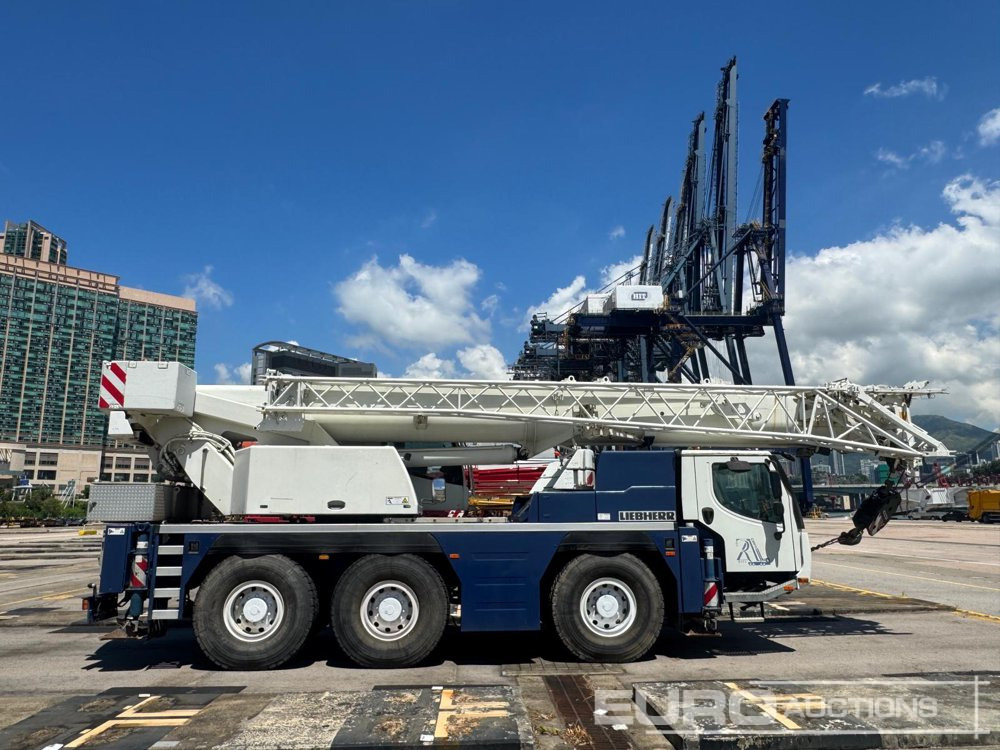 2010 Liebherr LTM1050-3.1 - Autogrúa: foto 2 2010 Liebherr LTM1050-3.1 - Autogrúa: foto 2