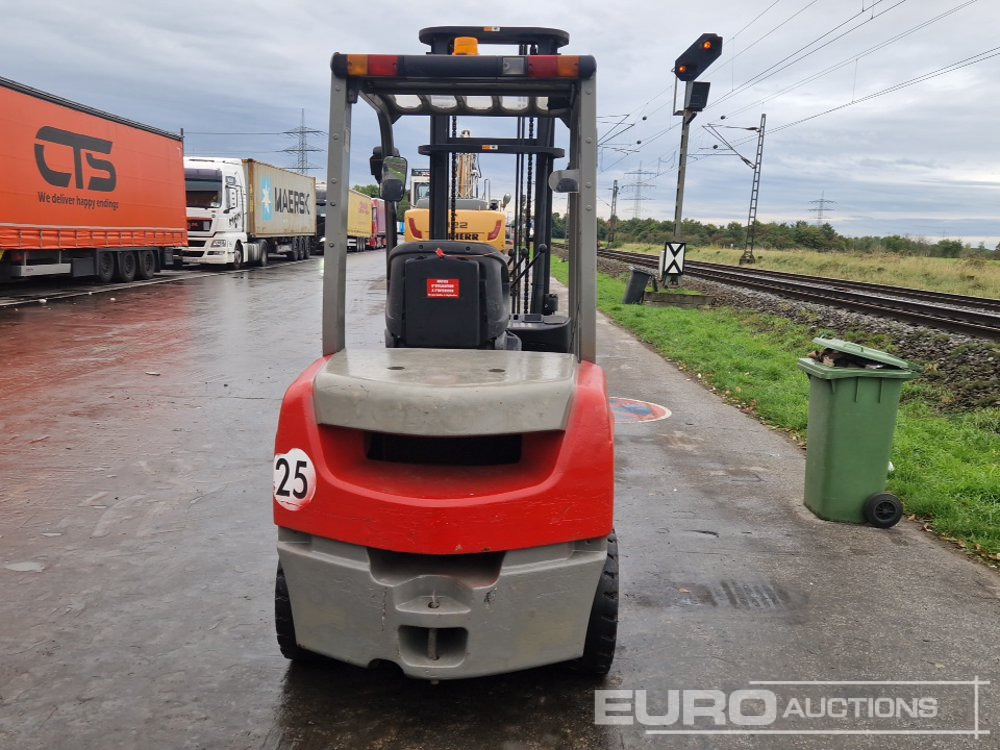 2011 Toyota D52-8FD30 - Carretilla elevadora: foto 4 2011 Toyota D52-8FD30 - Carretilla elevadora: foto 4