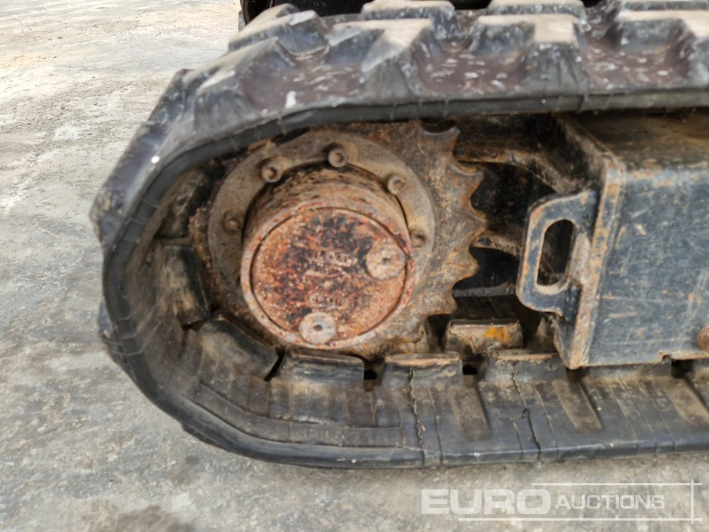 Miniexcavadora 2012 JCB 8018: foto 9