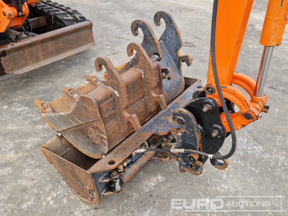 Miniexcavadora 2012 JCB 8018: foto 19